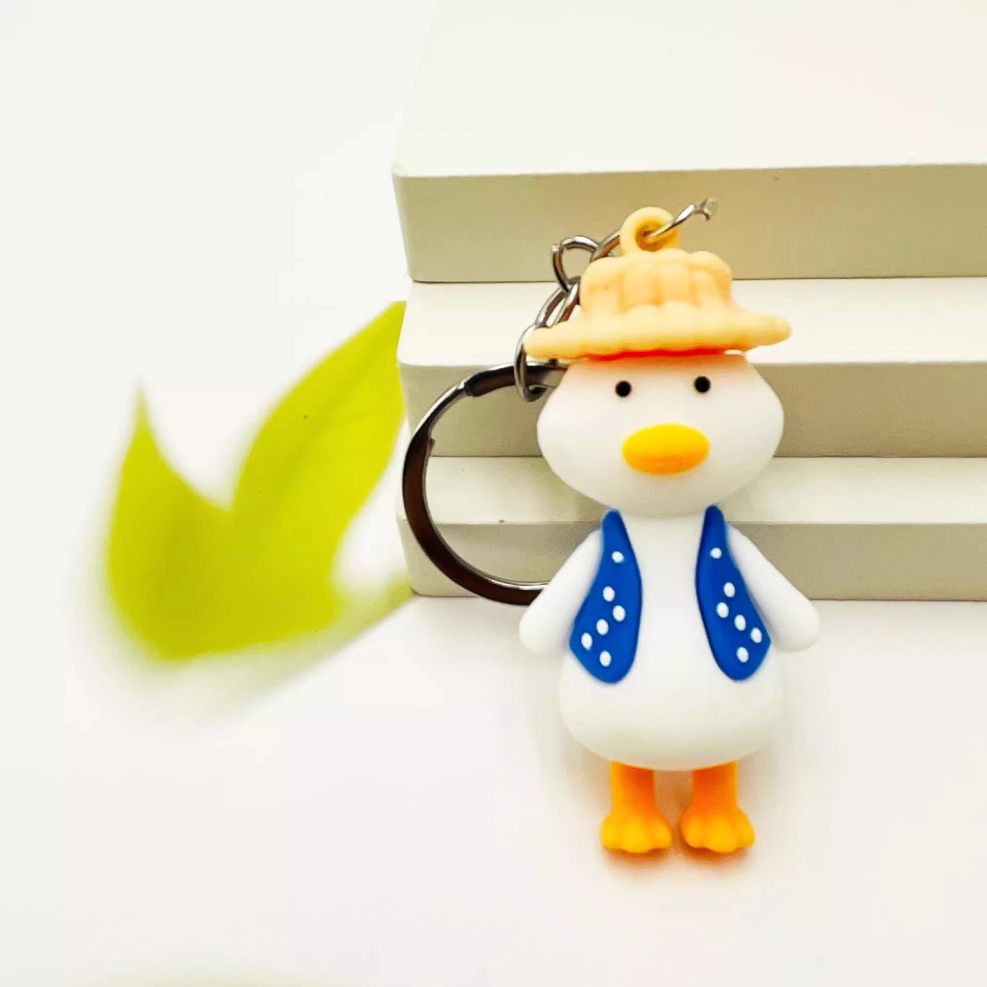 cute silicone cartoon fruit duck keychain for women’s couples, backpack charm, plush, car keychain ring