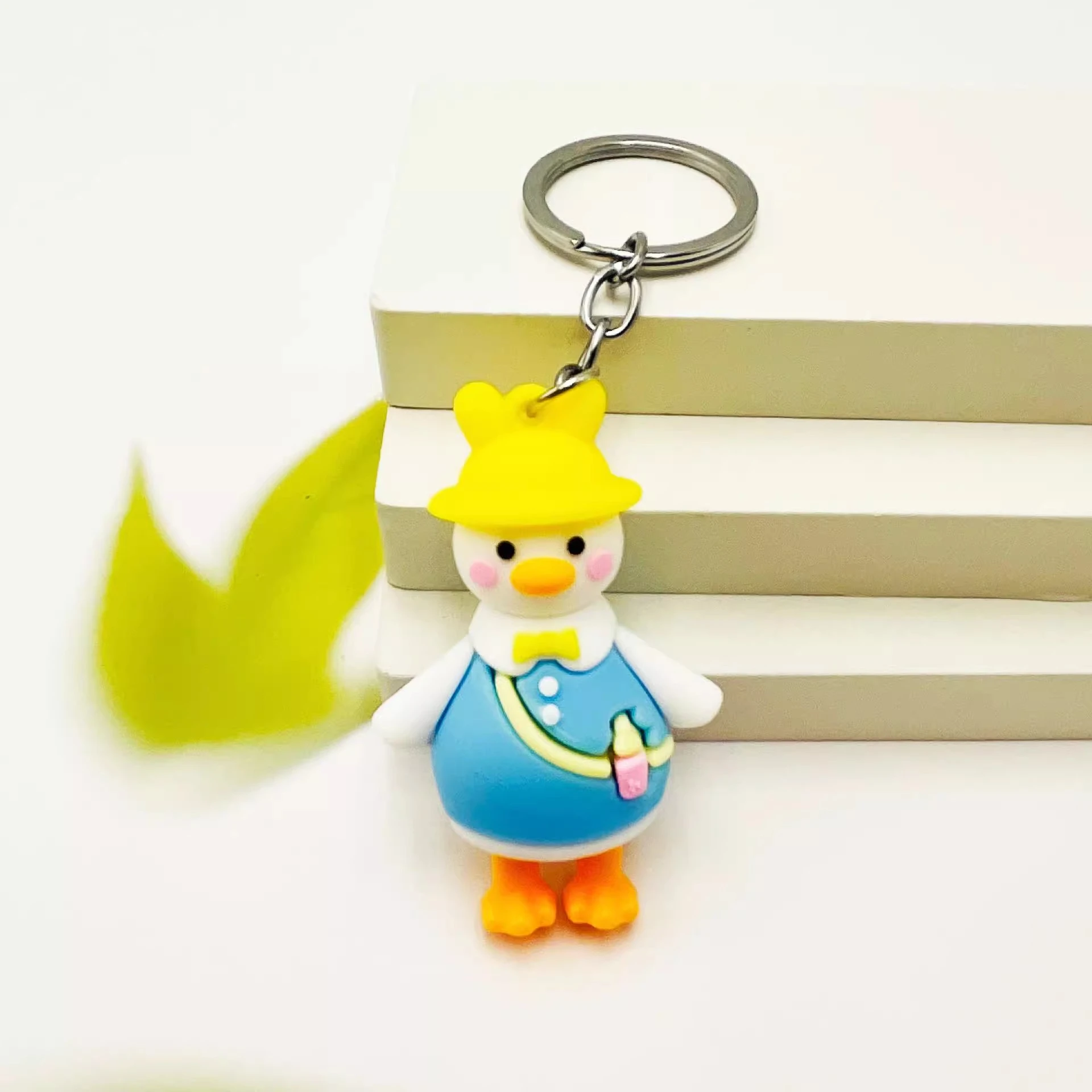 cute silicone cartoon fruit duck keychain for women’s couples, backpack charm, plush, car keychain ring