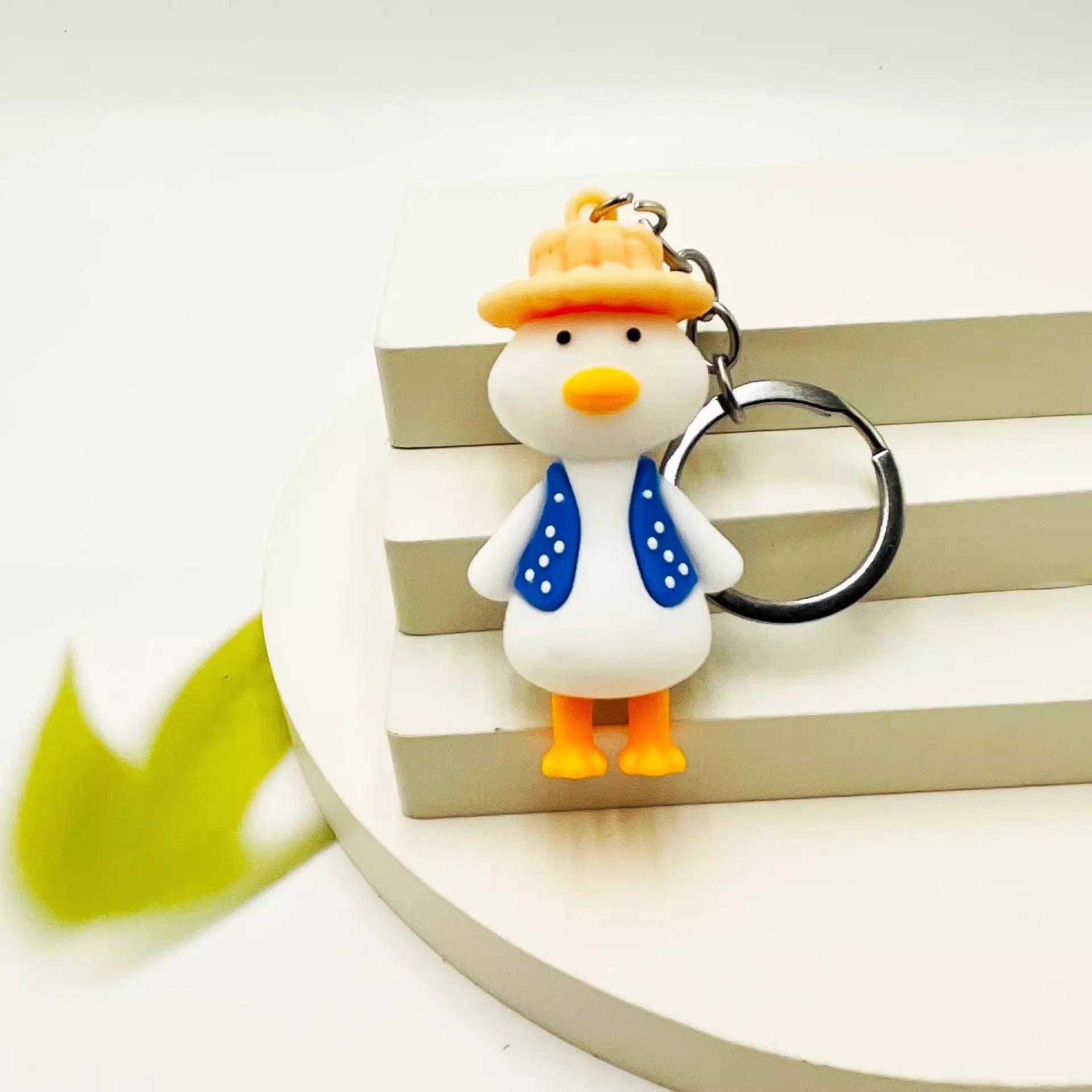 cute silicone cartoon fruit duck keychain for women’s couples, backpack charm, plush, car keychain ring