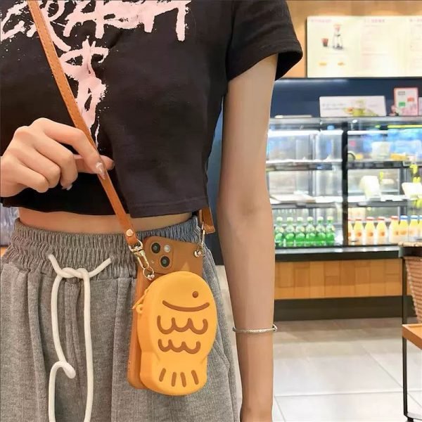 Pocket phone case