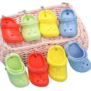 wholesale plastic silicon flip flops slipper keychain with mini shoe box 3d sandal keychain